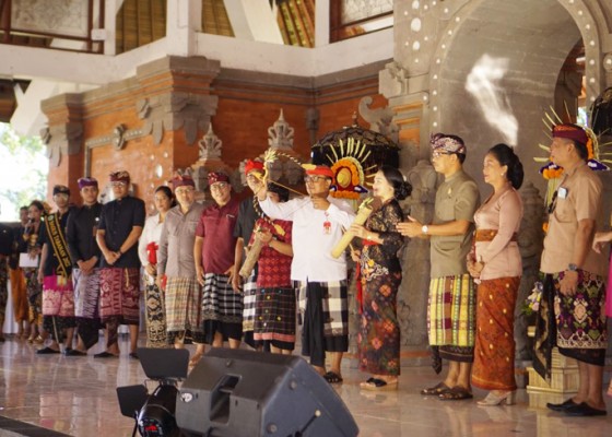 Nusabali.com - festival-budaya-xii-di-tabanan-cetak-generasi-penerus-budaya-bali