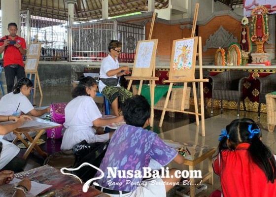 Nusabali.com - siswa-tk-hingga-smasmk-dibekali-cara-melukis-wayang-kamasan