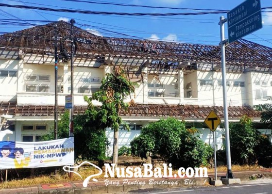 Nusabali.com - gedung-eks-rsu-bangli-dibongkar-dijadikan-mall-pelayanan-publik