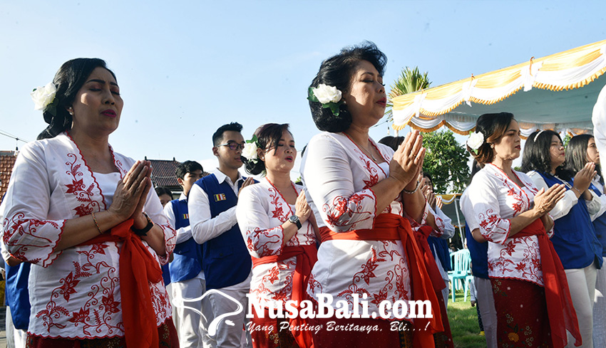 www.nusabali.com-perayaan-tri-suci-waisak-di-vihara-buddha-sakyamuni-denpasar