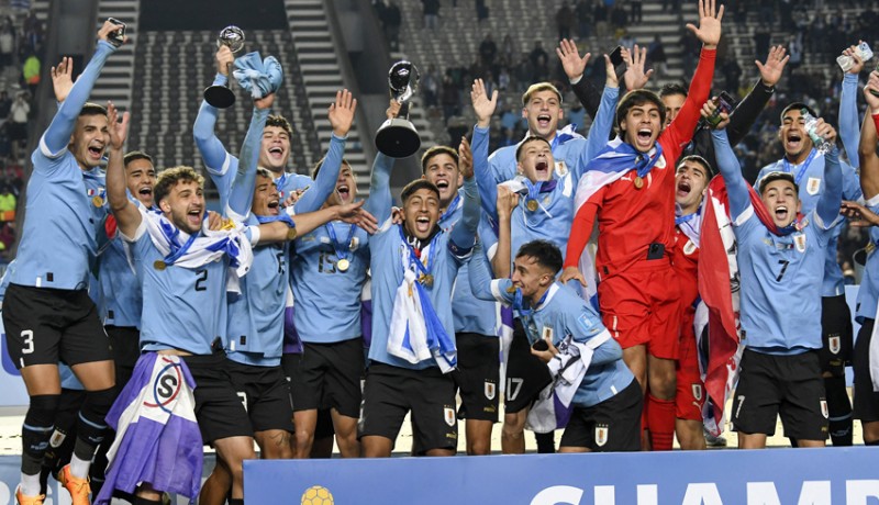 www.nusabali.com-atasi-italia-uruguay-juara-piala-dunia-u-20