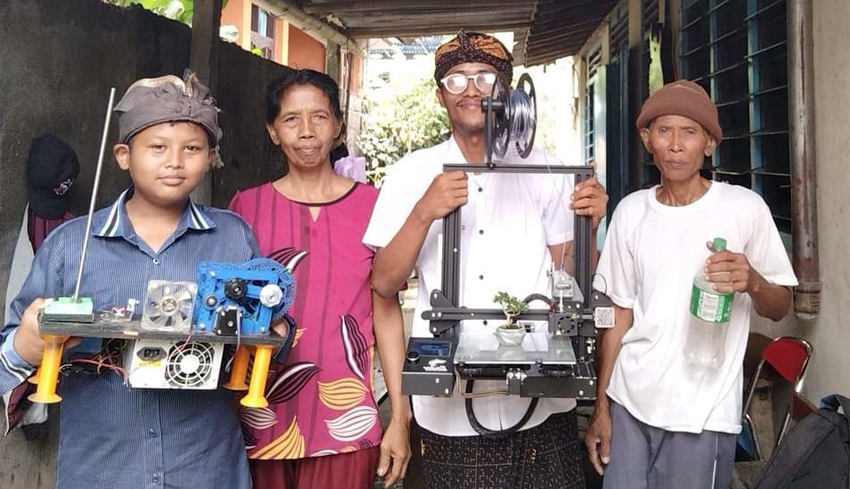 www.nusabali.com-pemuda-desa-sinabun-buleleng-ciptakan-teknologi-trashkleng-sebagai-inovasi-pengolahan-sampah