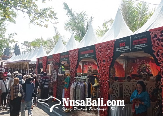 Nusabali.com - festival-tanah-lot-catat-transaksi-rp-35-miliar
