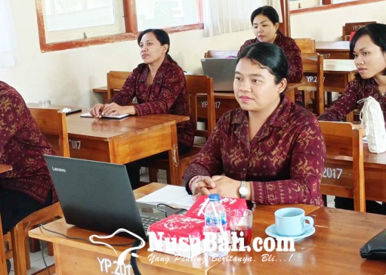 Nusabali.com - minim-siswa-baru-sma-pgri-tetap-gelar-workshop-kurikulum