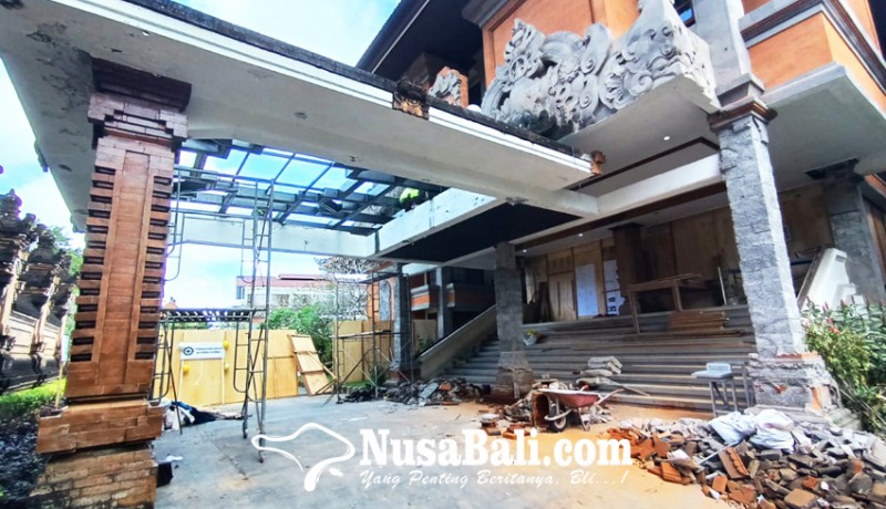 www.nusabali.com-renovasi-kanopi-gedung-dewan-telan-anggaran-rp-4667-juta
