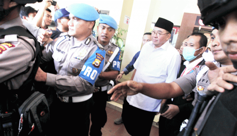 www.nusabali.com-gubernur-bengkulu-dan-istri-ditangkap-kpk