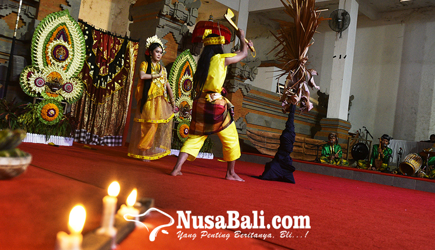 www.nusabali.com-seniman-asal-luwu-sulawesi-selatan-tampil-di-arena-pesta-kesenian-bali-pkb-ke-45-2023