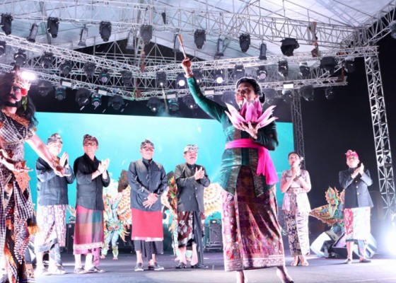 Nusabali.com - walikota-jaya-negara-apresiasi-gelaran-sanur-village-festival-ke-16