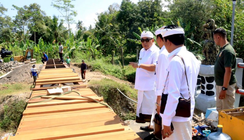 www.nusabali.com-jelang-ngenteg-linggih-jembatan-darurat-dikebut