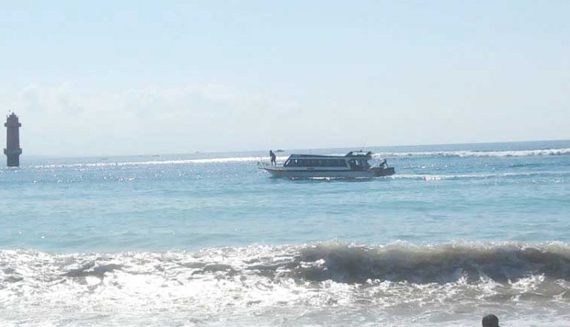 www.nusabali.com-waspada-gelombang-laut-35-meter-di-selat-bali-selat-lombok