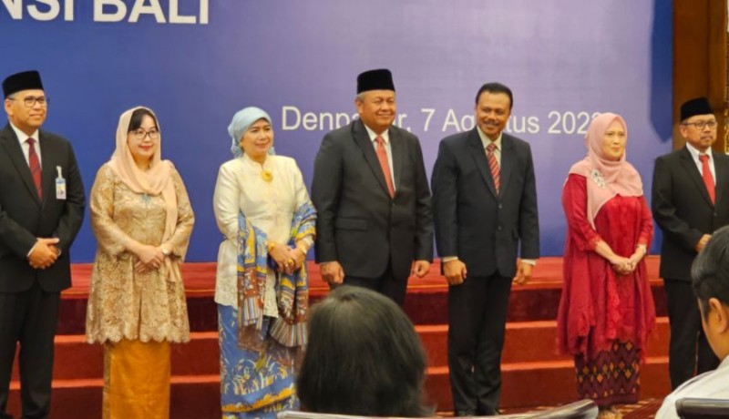 www.nusabali.com-sah-r-erwin-soeriadimadja-dikukuhkan-sebagai-kepala-perwakilan-bank-indonesia-provinsi-bali