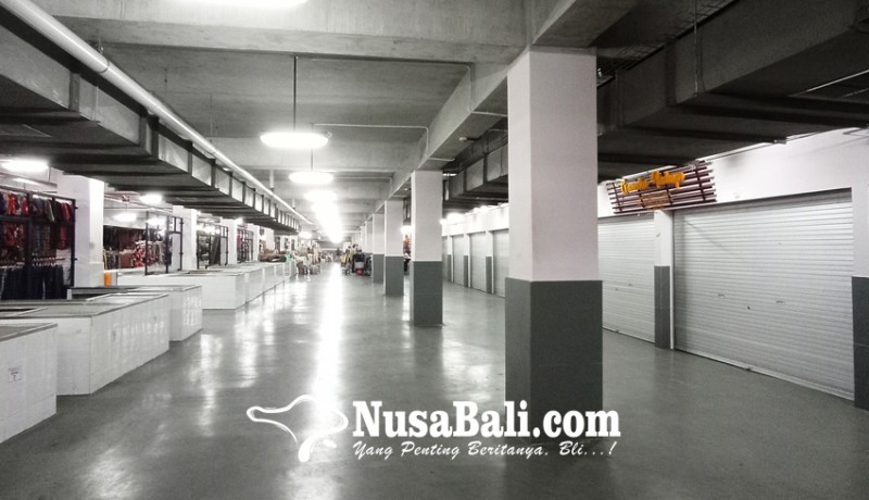 www.nusabali.com-kios-pasar-banyuasri-malah-banyak-kosong
