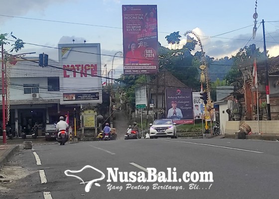 Nusabali.com - traffic-light-mati-warga-diimbau-hati-hati