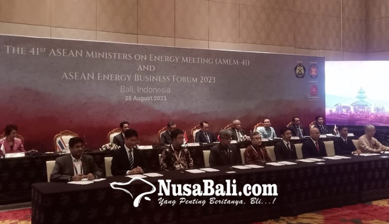 www.nusabali.com-menteri-asean-hasilkan-12-kerja-sama-sektor-energi-bersih