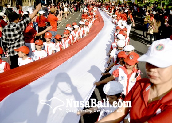Nusabali.com - parade-merah-putih-murid-paud