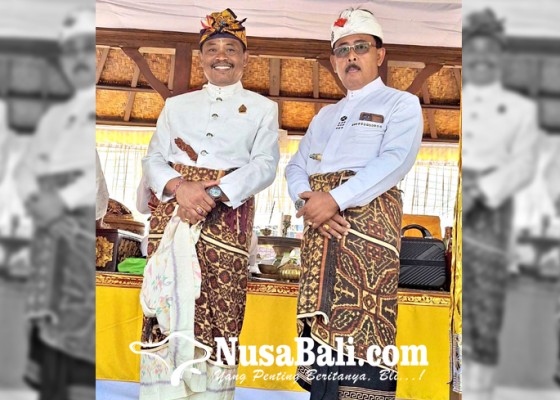 Nusabali.com - 2-staf-ahli-bupati-ngayah-jadi-pengurus-pura-jagatnatha