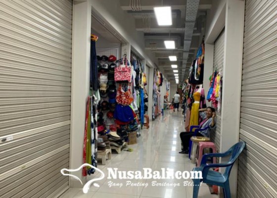 Nusabali.com - tiga-bulan-jualan-pedagang-pasar-kuta-masih-sepi-pembeli