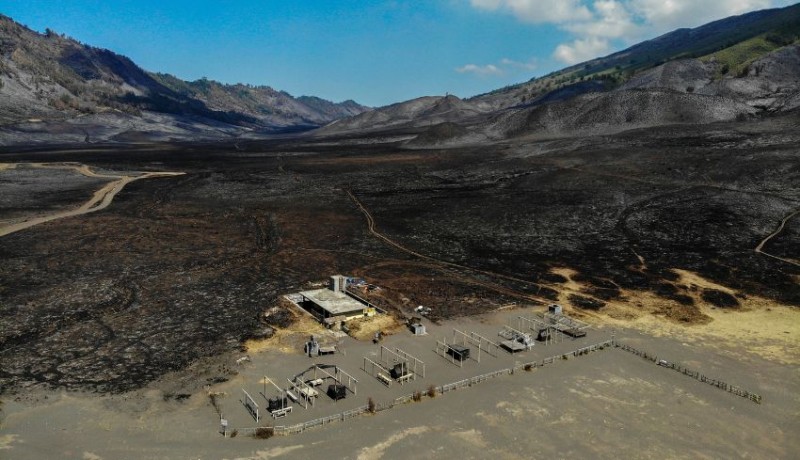 www.nusabali.com-bromo-national-park-fires-damage-504-hectares-of-land