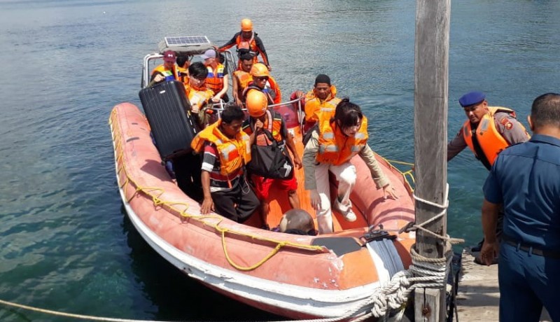 www.nusabali.com-kapal-penumpang-kandas-di-selat-bali-114-penumpang-dievakuasi