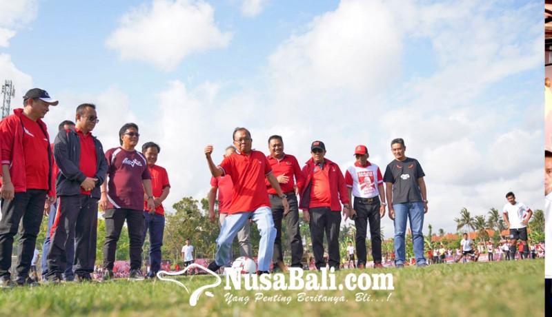 www.nusabali.com-koster-buka-liga-kampung-u-17-pdi-perjuangan