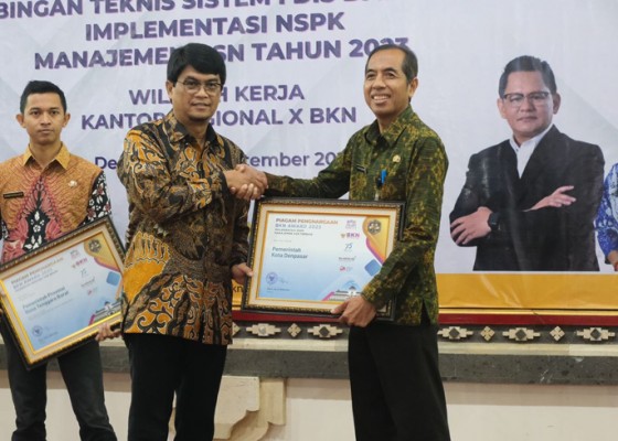 Nusabali.com - kota-denpasar-raih-tiga-penghargaan-bkn-award-tahun-2023