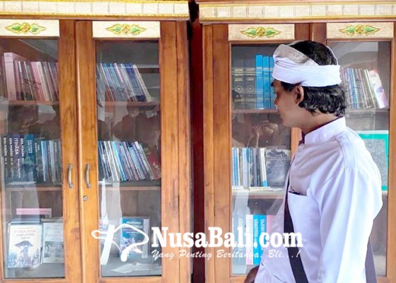 Nusabali.com - desa-adat-kapal-buka-perpustakaan-mini