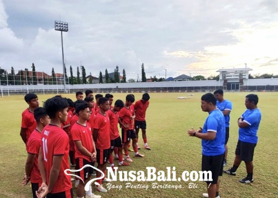 Nusabali.com - tim-sepak-bola-pon-bali-waspadai-sulawesi-selatan