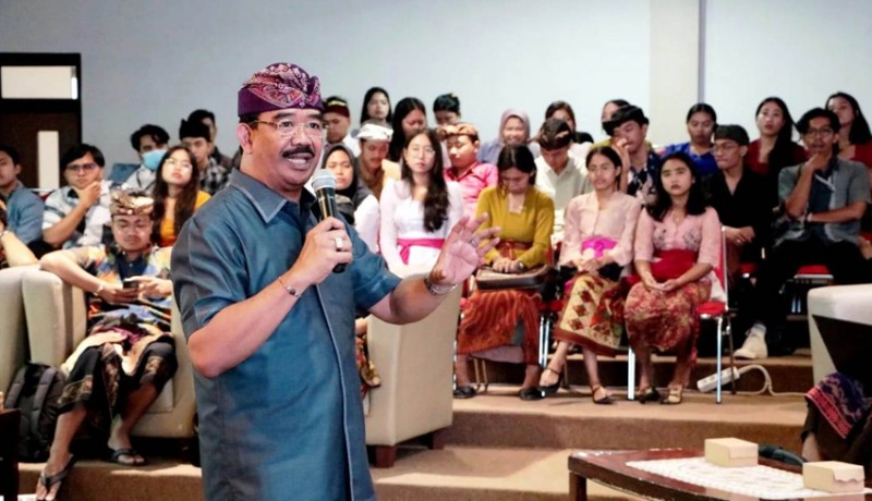 www.nusabali.com-kepala-brida-badung-beri-kuliah-umum-di-undiksha
