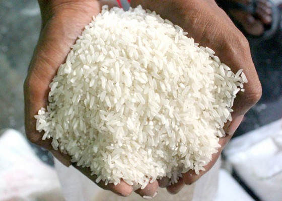 Nusabali.com - harga-beras-di-tabanan-masih-mahal