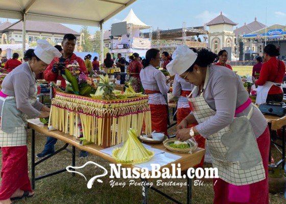 Nusabali.com - lomba-masak-olahan-ikan-meriahkan-hut-ke-14-mangupura