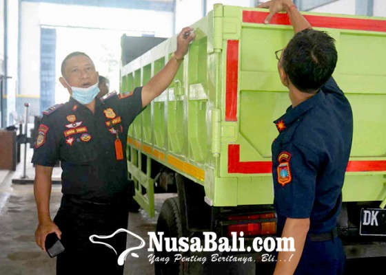Nusabali.com - uptd-pkb-tolak-uji-ratusan-truk-odol