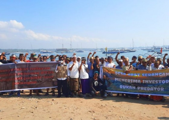 Nusabali.com - warga-dan-nelayan-desa-serangan-aksi-damai-tolak-pkkprl-yang-dimohon-pt-btid