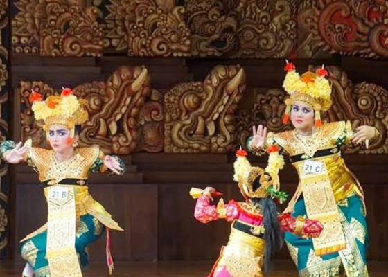 Nusabali.com - pemkot-puri-agung-denpasar-gelar-festival-legong-keraton-lasem