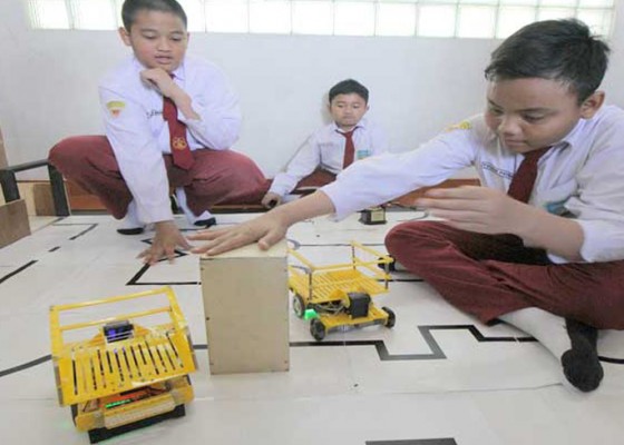 Nusabali.com - coding-dan-robotika-didorong-masuk-kurikulum-sekolah