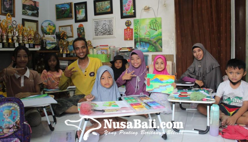 www.nusabali.com-rumah-kreatif-khansa-wadah-anak-anak-mengekspresikan-bakat-menggambar