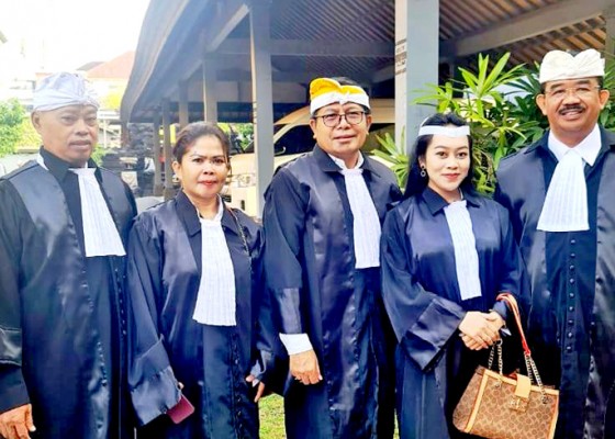 Nusabali.com - rudia-beralih-profesi-sebagai-advokat