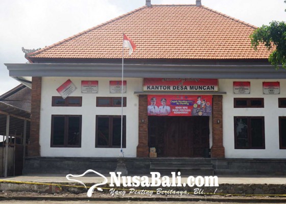 Nusabali.com - kantor-desa-muncan-dipolice-line
