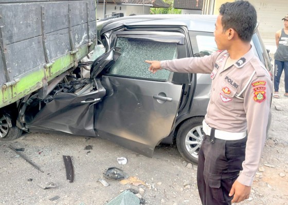 Nusabali.com - dua-lakalantas-1-balita-tewas-6-korban-luka
