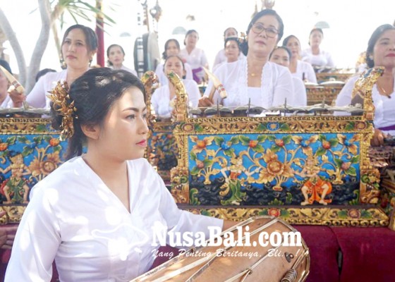 Nusabali.com - lestarikan-seni-latihan-tabuh-sambil-arisan