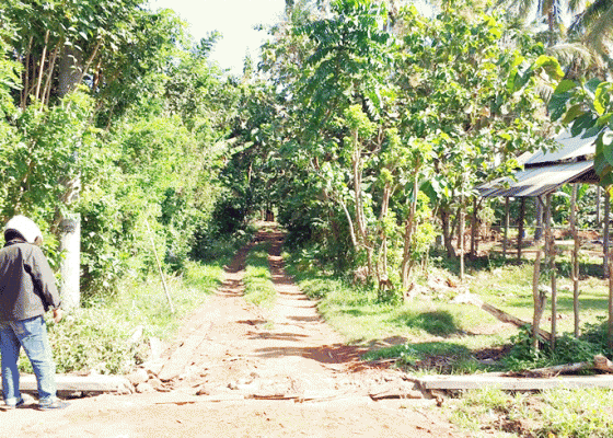Nusabali.com - warga-keluhkan-proyek-drainase-desa-cupel