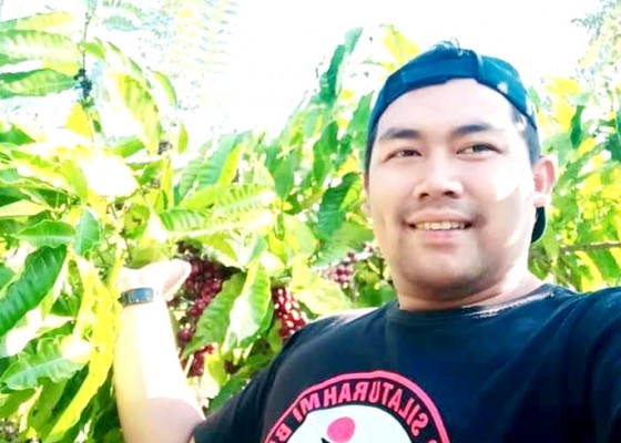 Nusabali.com - petani-kopi-inginkan-pabrik-pengolahan-terintegrasi