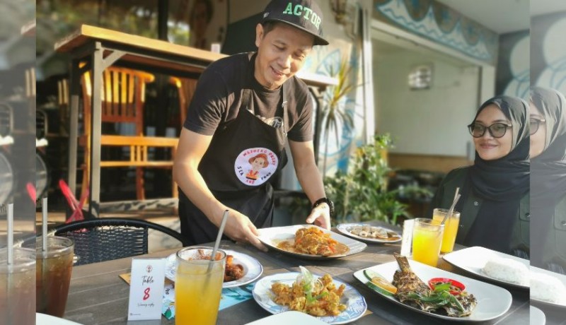 www.nusabali.com-farid-ongky-artis-sinetron-era-2000-an-buka-warung-seafood-di-bali