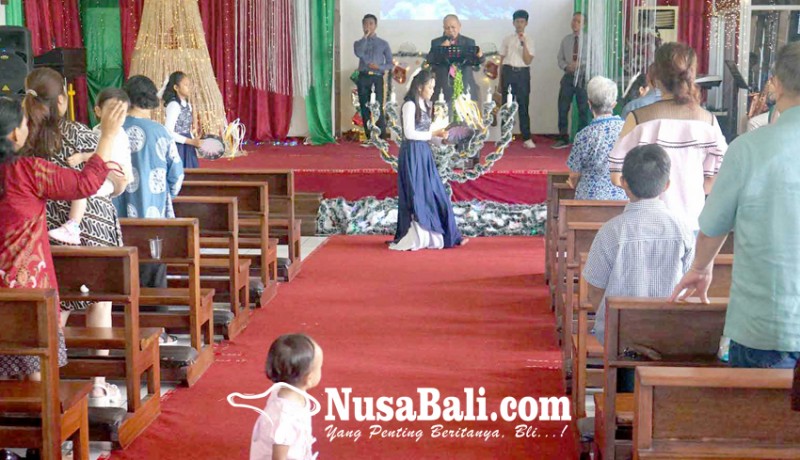 www.nusabali.com-petugas-gabungan-amankan-perayaan-natal-di-6-gereja