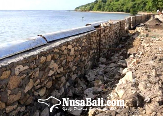Nusabali.com - perbaiki-tanggul-pantai-dinas-puprkp-usulkan-rp-162-m