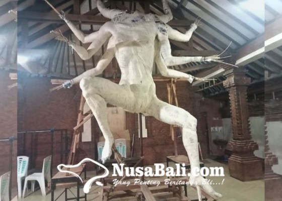 Nusabali.com - banjar-merta-rauh-kaja-rancang-ogoh-ogoh-setinggi-5-meter
