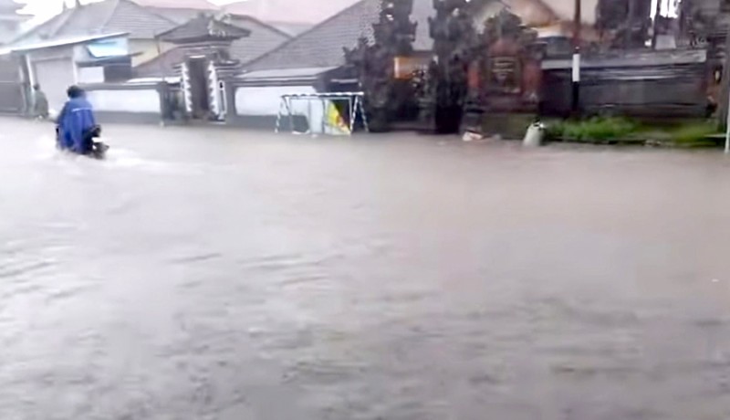 www.nusabali.com-kelurahan-kawan-bangli-digenangi-banjir