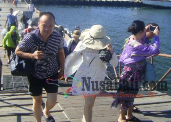 Nusabali.com - wisatawan-china-sasar-nusa-penida