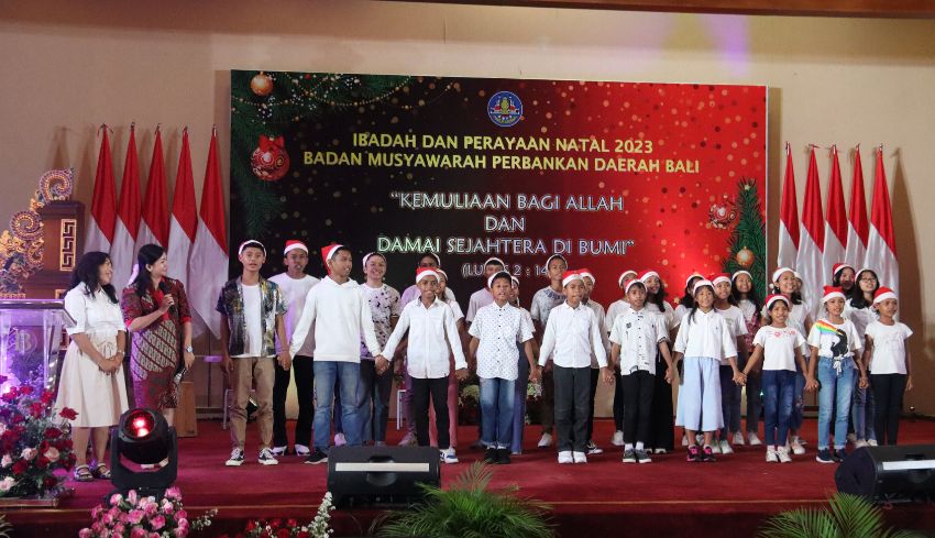 www.nusabali.com-perayaan-natal-bersama-bmpd-dan-perbanas-bali-tebarkan-kehangatan-dan-sukacita