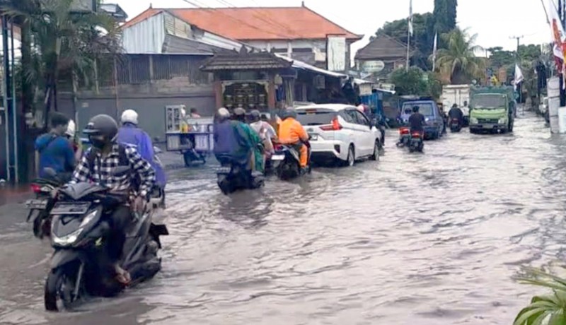 www.nusabali.com-banjir-kembali-genangi-jalan-uluwatu