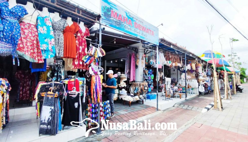 www.nusabali.com-650-pedagang-kembali-buka-kioslos